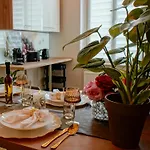 Sweethome Lutherstadt - Zentral Gelegen In Ruhiger Seitenstrasse, Inklusive Parkplatz Und 2 Min Fussweg Zur Schlosskirche * Wittenberg