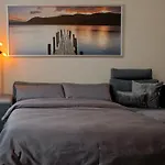 Sweethome Lutherstadt - Zentral Gelegen In Ruhiger Seitenstrasse, Inklusive Parkplatz Und 2 Min Fussweg Zur Schlosskirche Apartmán Wittenberg