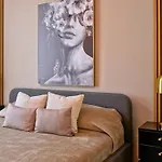 Sweethome Lutherstadt - Zentral Gelegen In Ruhiger Seitenstrasse, Inklusive Parkplatz Und 2 Min Fussweg Zur Schlosskirche Apartmán Wittenberg
