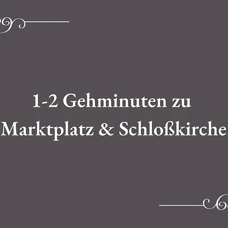 Sweethome Lutherstadt - Zentral Gelegen In Ruhiger Seitenstrasse, Inklusive Parkplatz Und 2 Min Fussweg Zur Schlosskirche * Wittenberg
